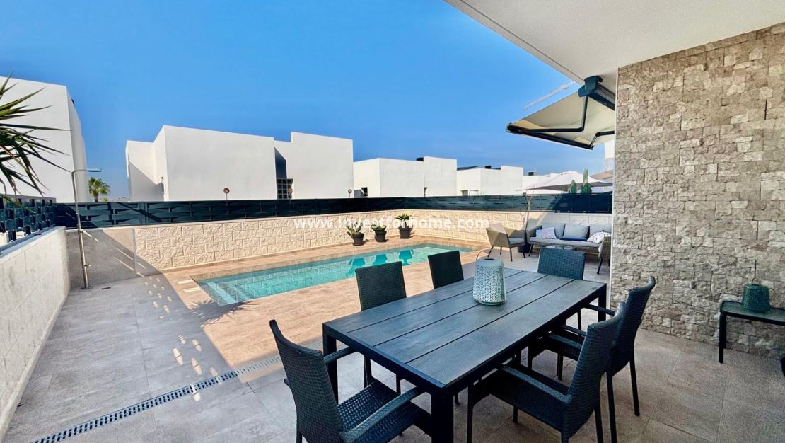 Verkoop - Villa - Benijofar - Pueblo 4