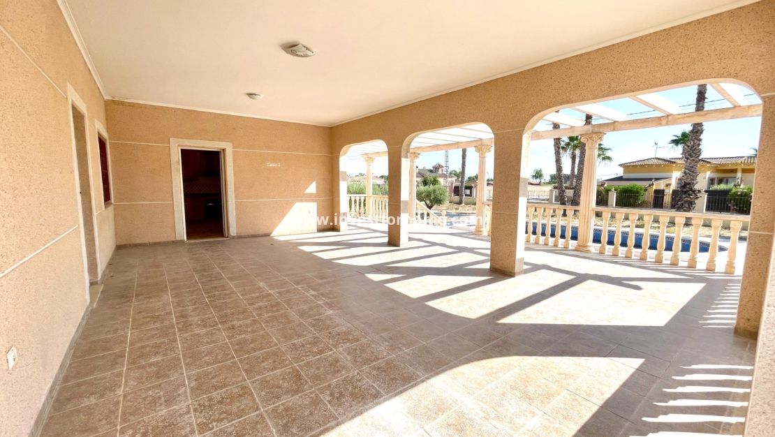 Verkoop - Villa - Catral - Costa Blanca