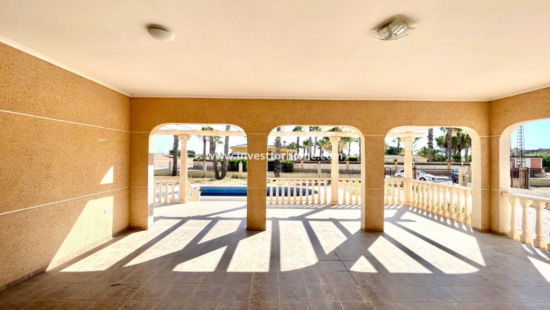 Verkoop - Villa - Catral - Costa Blanca