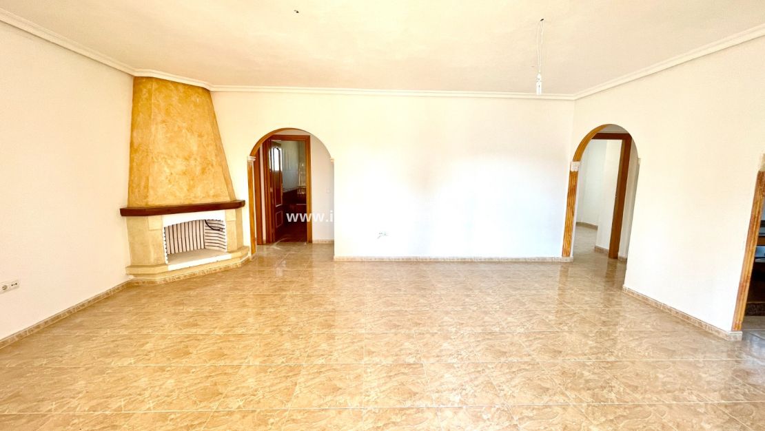 Verkoop - Villa - Catral - Costa Blanca