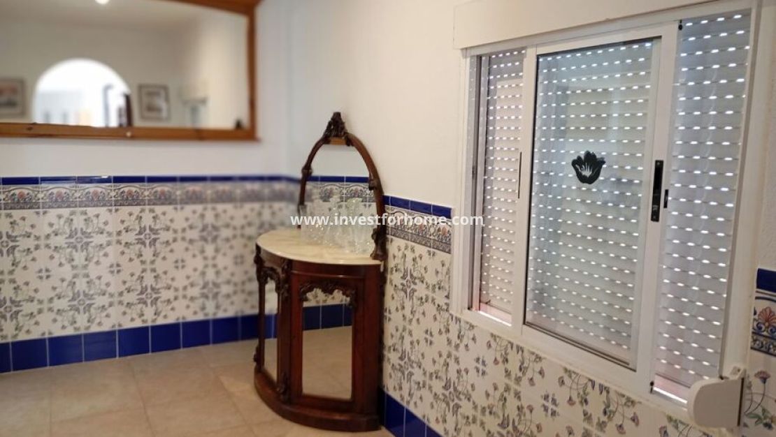 Verkoop - Villa - Daya Nueva - Costa Blanca
