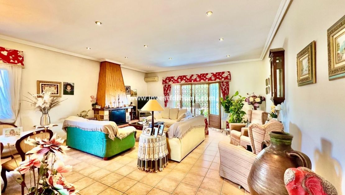 Verkoop - Villa - Daya vieja - Costa Blanca Sur