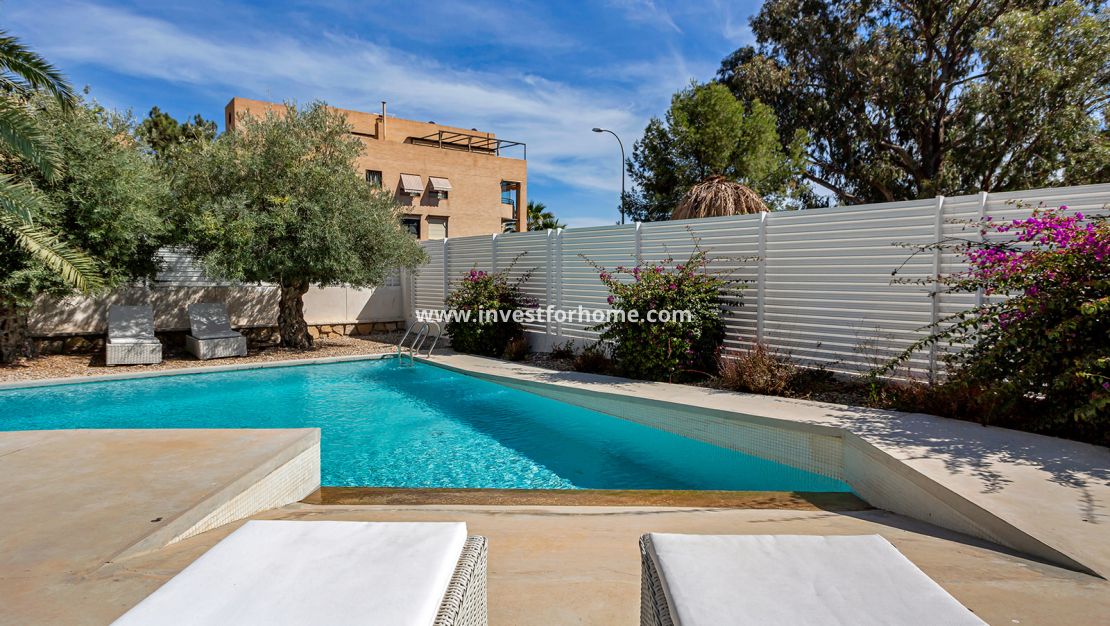 Verkoop - Villa - El Campello