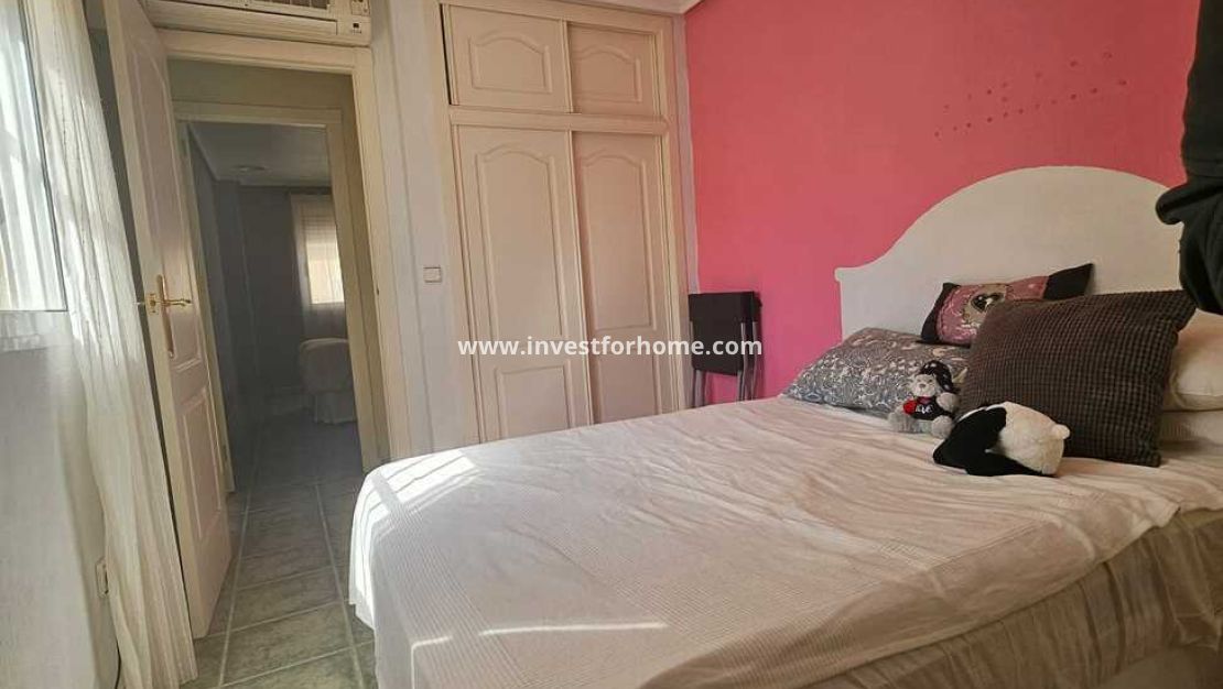 Verkoop - Villa - Guardamar del Segura - Campomar