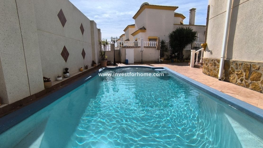 Verkoop - Villa - Guardamar del Segura - Costa Blanca