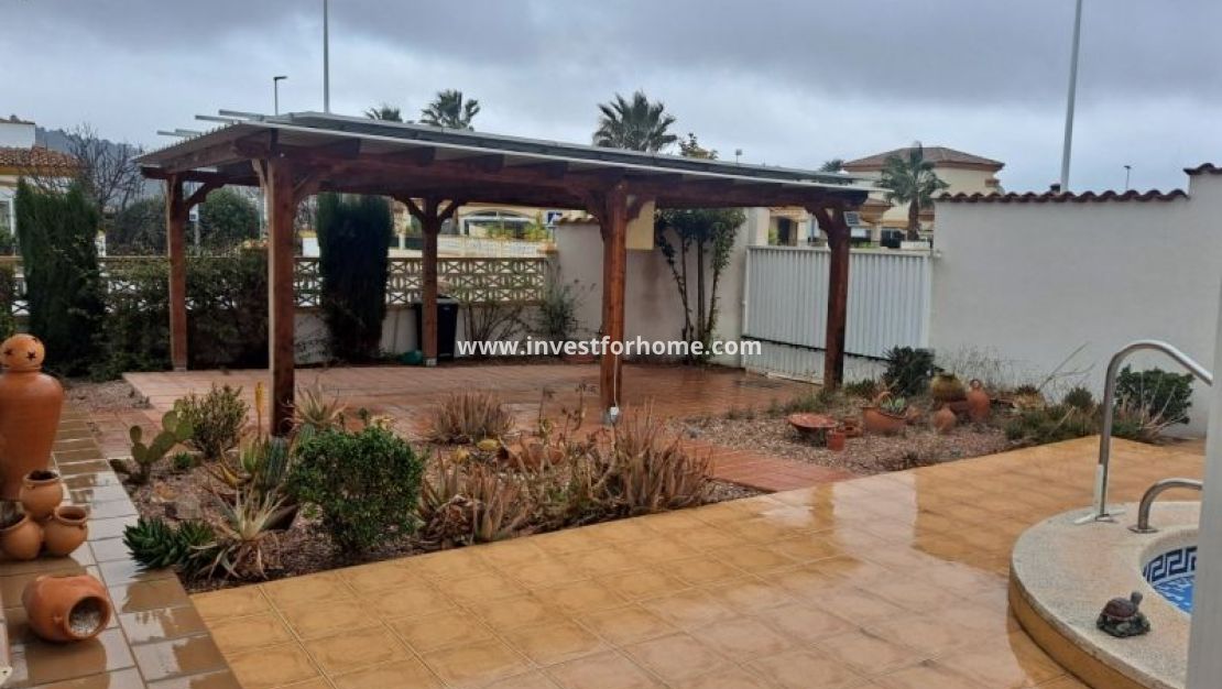 Verkoop - Villa - Hondón de las Nieves - Inland