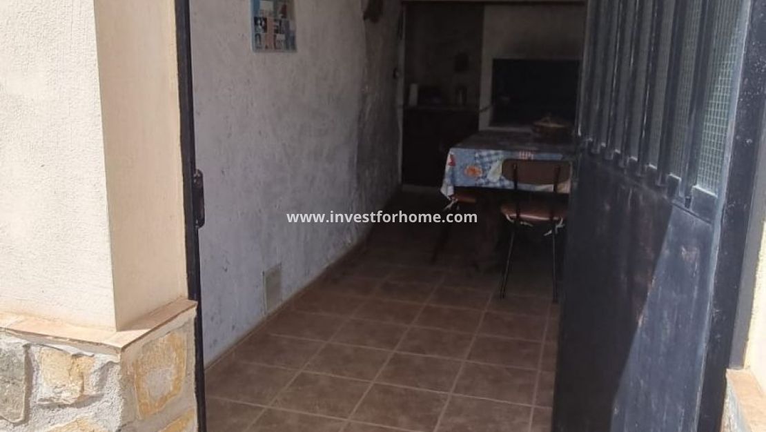 Verkoop - Villa - Hondón de las Nieves - Inland