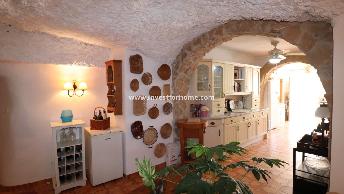 Verkoop - Villa - Hondón de las Nieves - Inland