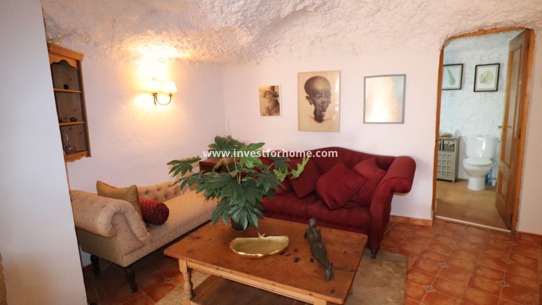 Verkoop - Villa - Hondón de las Nieves - Inland