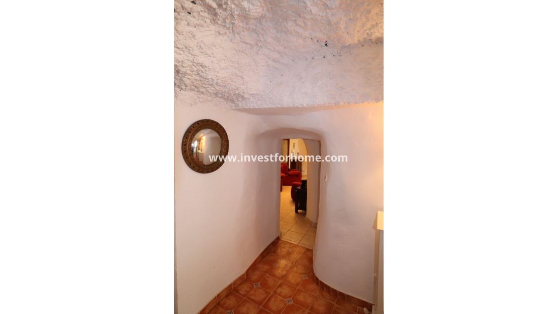 Verkoop - Villa - Hondón de las Nieves - Inland