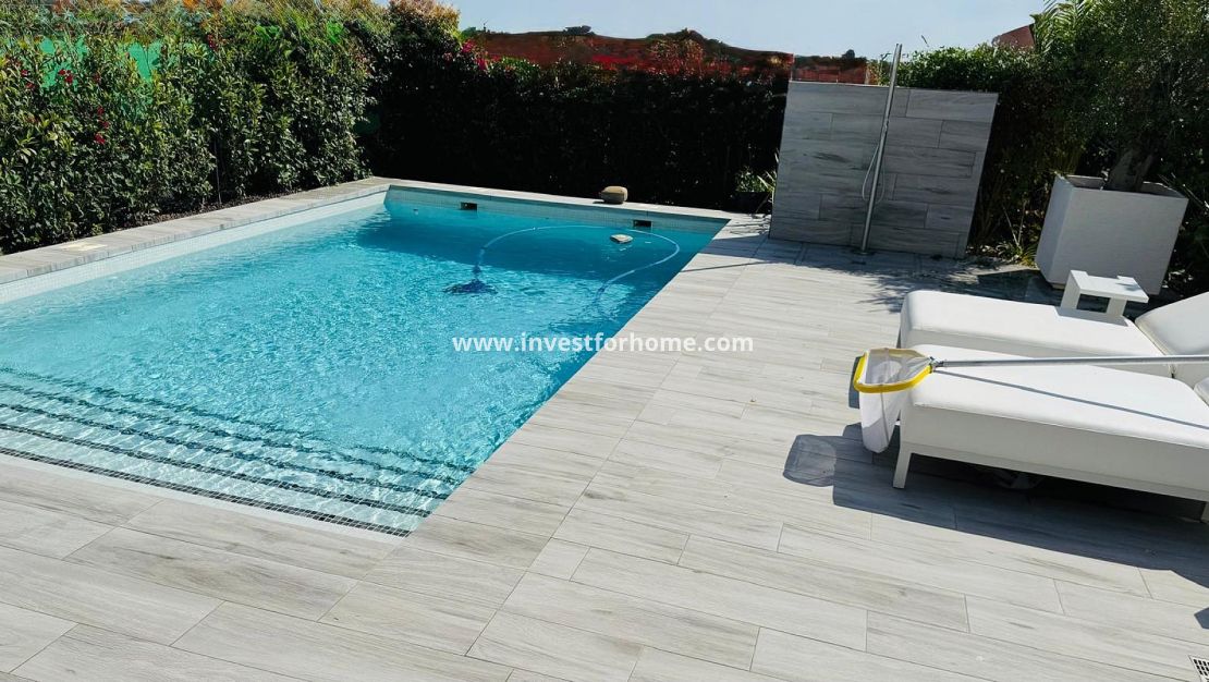 Verkoop - Villa - La Finca Golf Resort - Inland