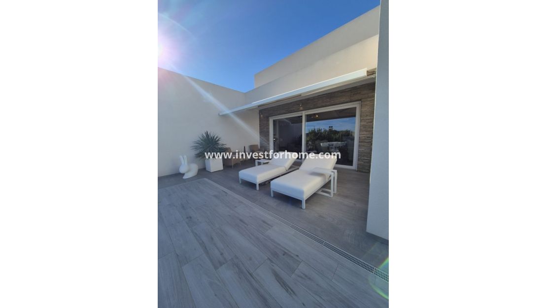 Verkoop - Villa - La Finca Golf Resort - Inland