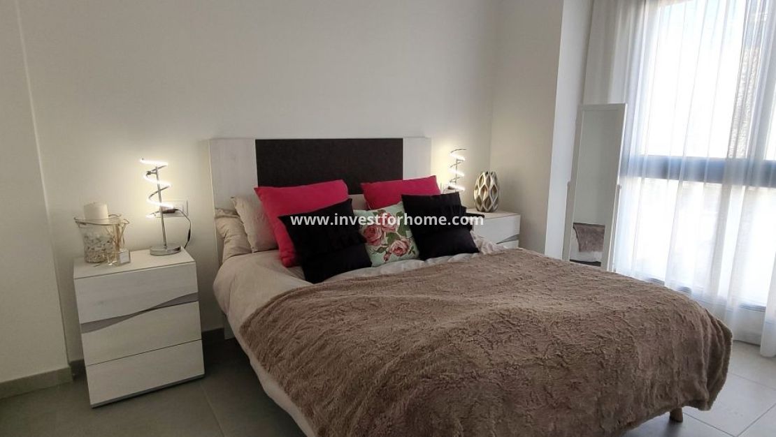 Verkoop - Villa - Los Alcázares - Serena Golf