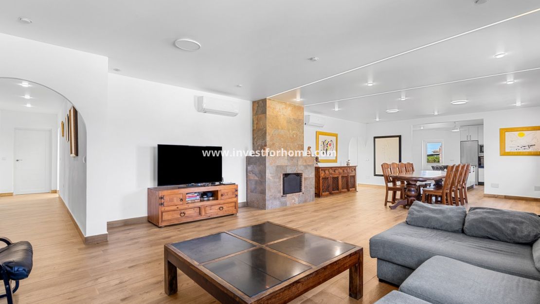 Verkoop - Villa - Los Montesinos - Costa Blanca