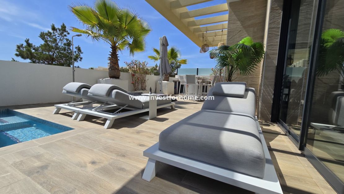 Verkoop - Villa - Los Montesinos - Costa Blanca