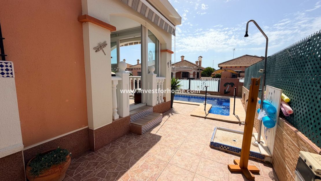 Verkoop - Villa - Los Montesinos - Costa Blanca
