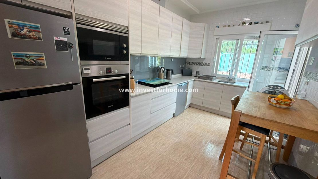 Verkoop - Villa - Los Montesinos - Costa Blanca