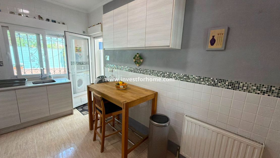 Verkoop - Villa - Los Montesinos - Costa Blanca