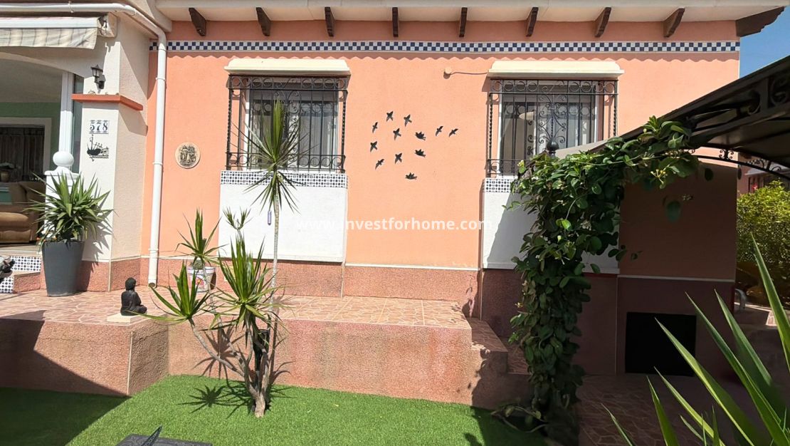Verkoop - Villa - Los Montesinos - Costa Blanca