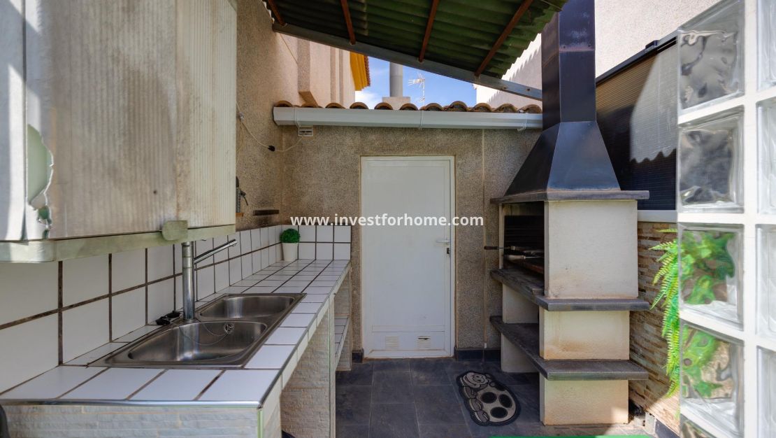 Verkoop - Villa - Los Montesinos - La Herrada