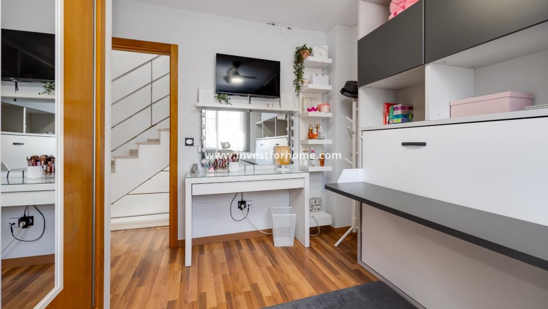 Verkoop - Villa - Los Montesinos - La Herrada