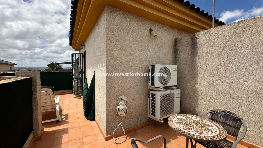 Verkoop - Villa - Los Montesinos - La Herrada