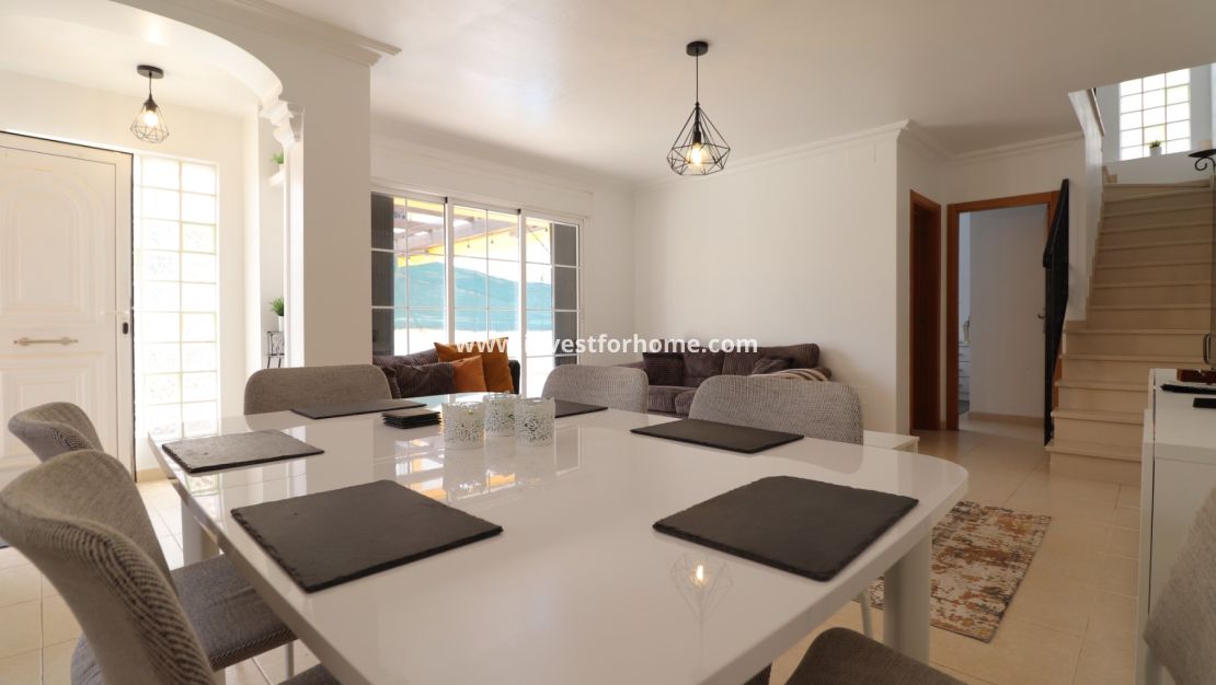 Verkoop - Villa - Los Montesinos - La Herrada