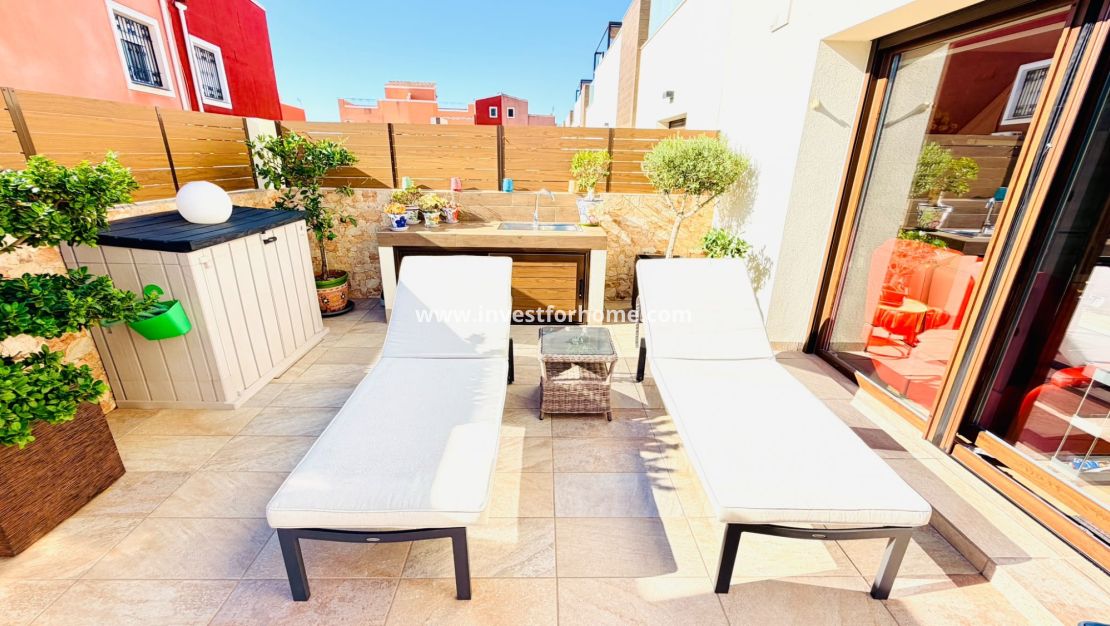 Verkoop - Villa - Los Montesinos - La Herrada