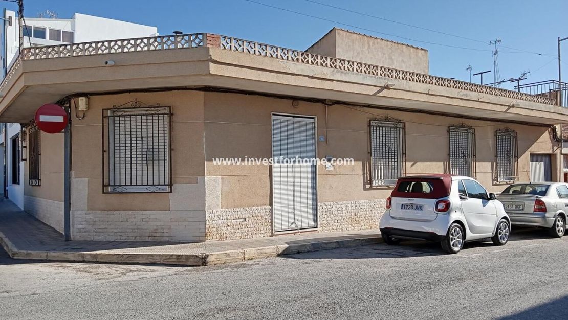 Verkoop - Villa - Los Montesinos - PUEBLO CENTRO
