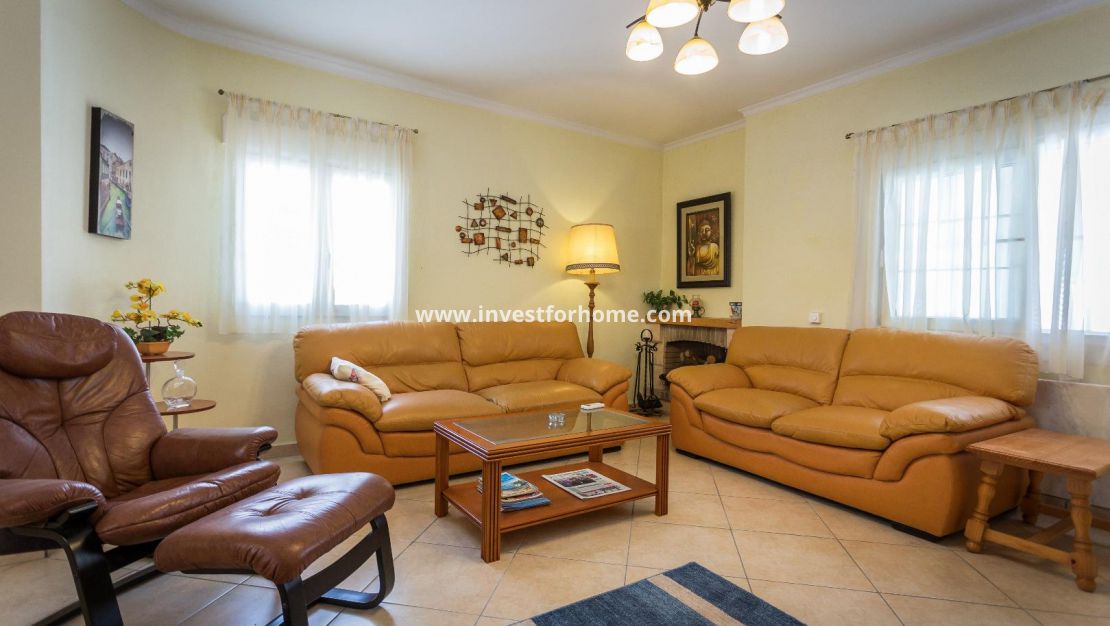 Verkoop - Villa - Mil Palmeras