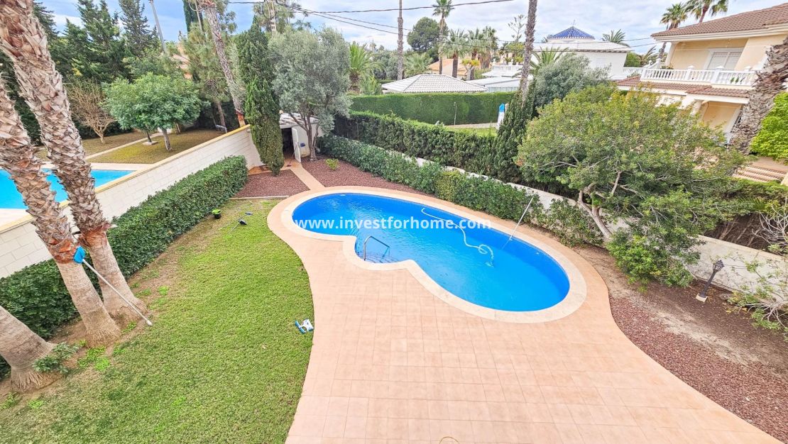 Verkoop - Villa - Orihuela Costa - Cabo Roig