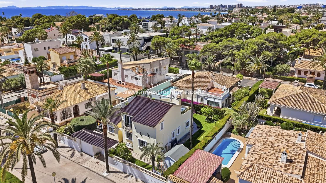 Verkoop - Villa - Orihuela Costa - Cabo Roig