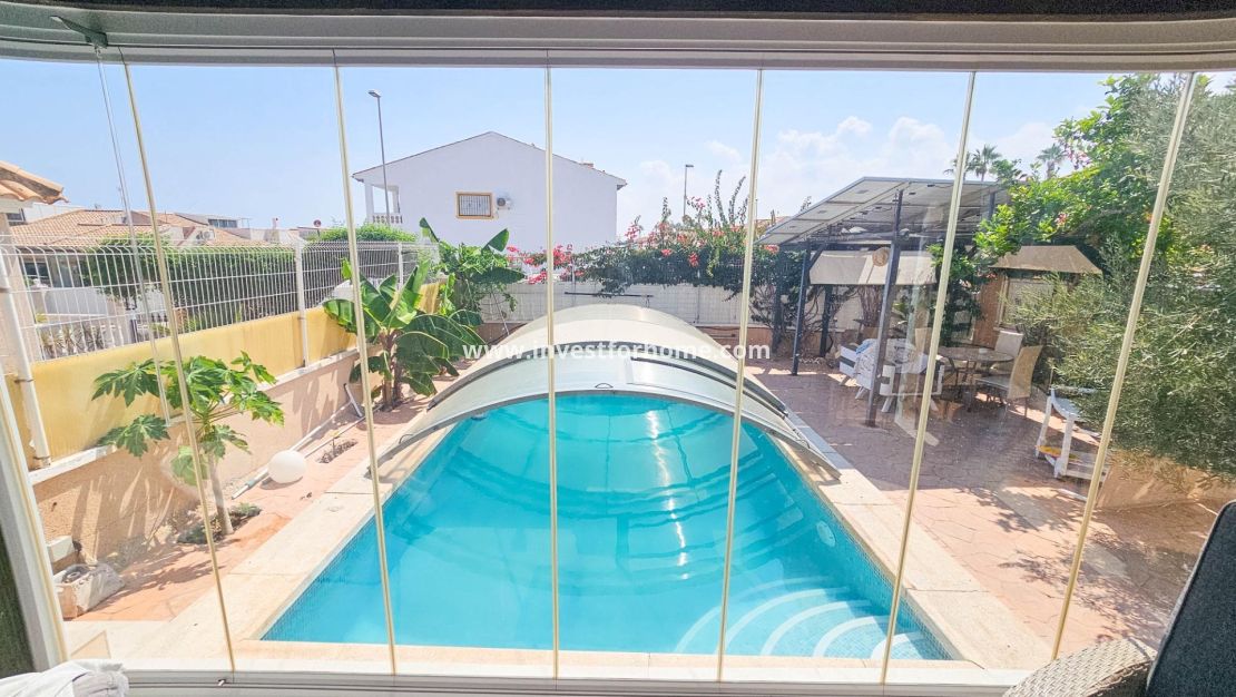 Verkoop - Villa - Orihuela Costa - Cabo Roig