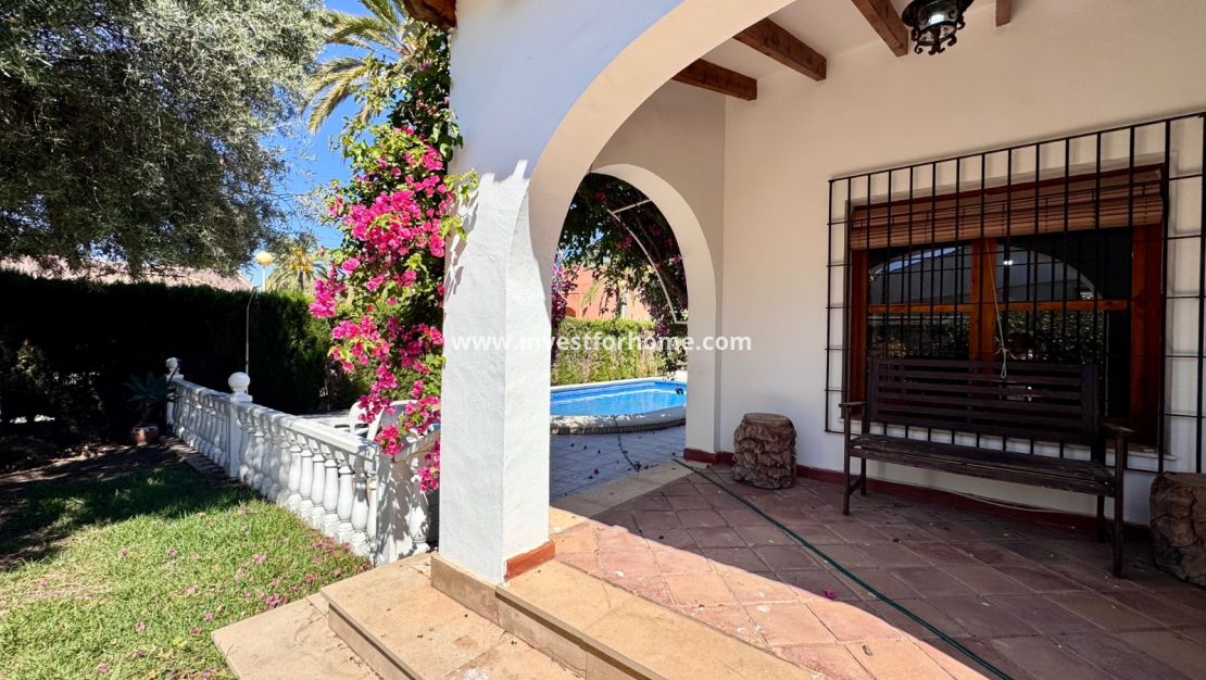 Verkoop - Villa - Orihuela Costa - Cabo Roig