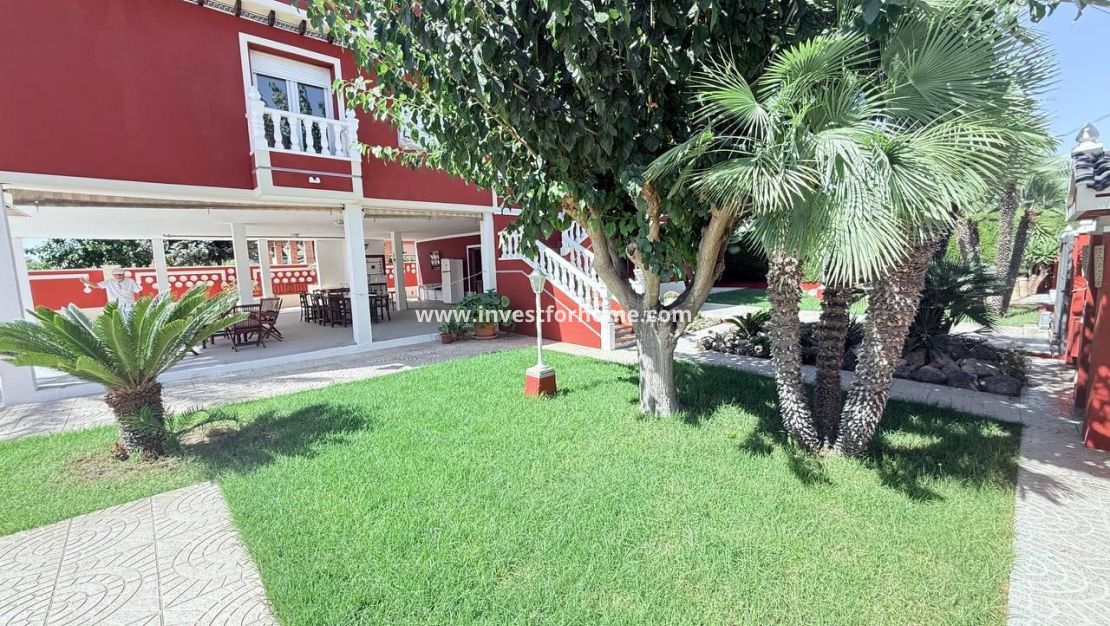 Verkoop - Villa - Orihuela Costa - Campoamor