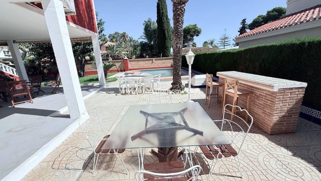 Verkoop - Villa - Orihuela Costa - Campoamor