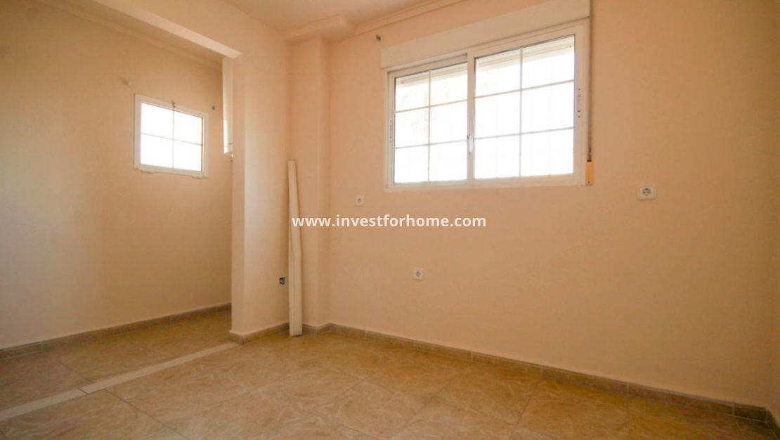 Verkoop - Villa - Orihuela Costa - Costa Blanca