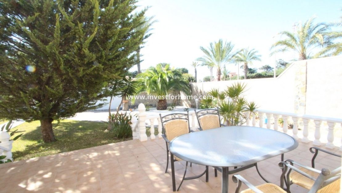 Verkoop - Villa - Orihuela Costa - Costa Blanca