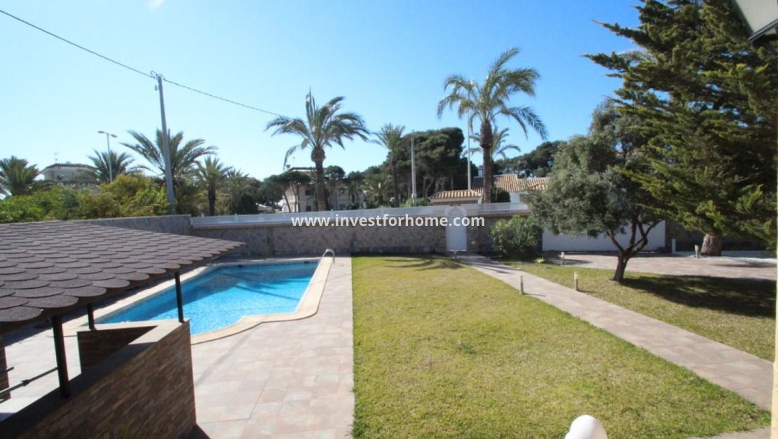 Verkoop - Villa - Orihuela Costa - Costa Blanca