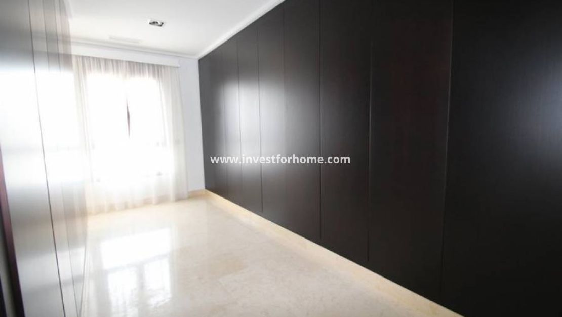 Verkoop - Villa - Orihuela Costa - Costa Blanca