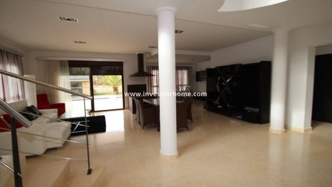 Verkoop - Villa - Orihuela Costa - Costa Blanca