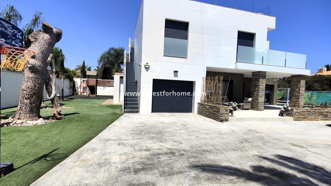 Verkoop - Villa - Orihuela Costa - Costa Blanca