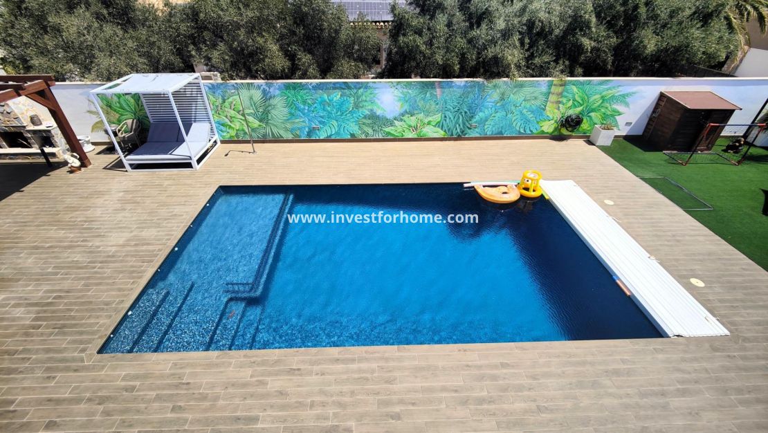 Verkoop - Villa - Orihuela Costa - Costa Blanca