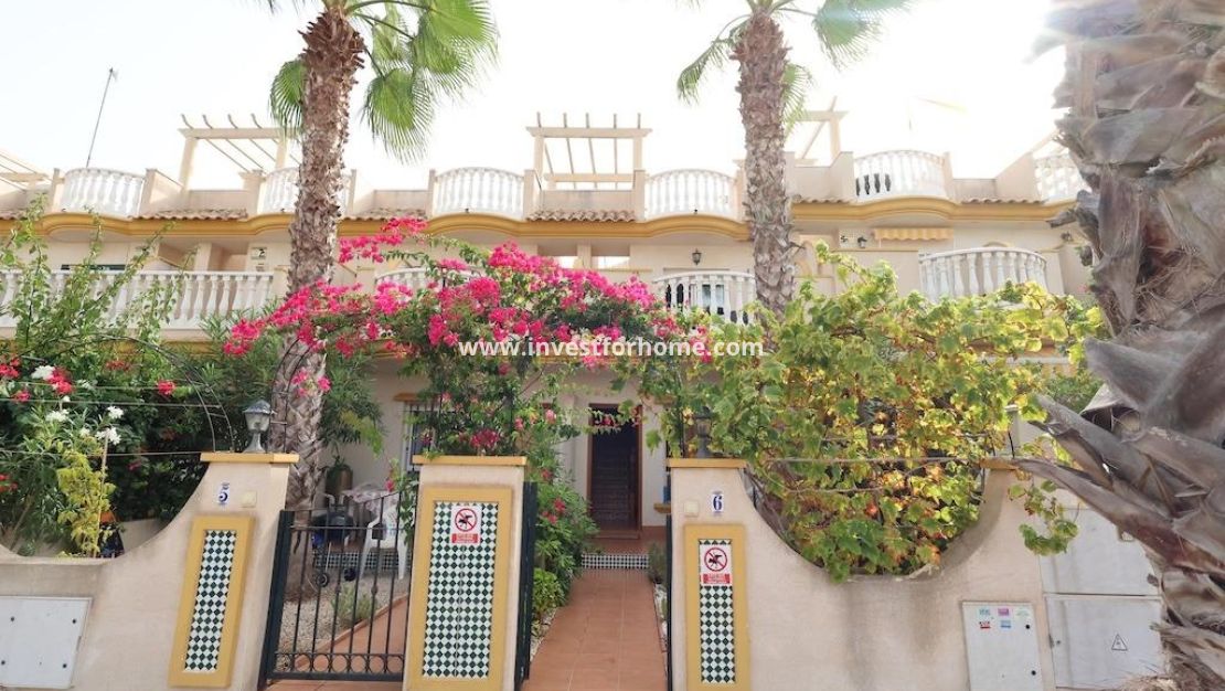Verkoop - Villa - Orihuela Costa - Costa Blanca