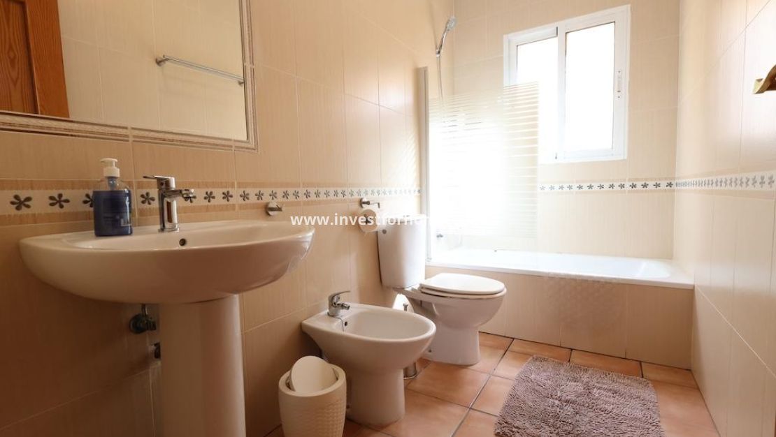 Verkoop - Villa - Orihuela Costa - Costa Blanca