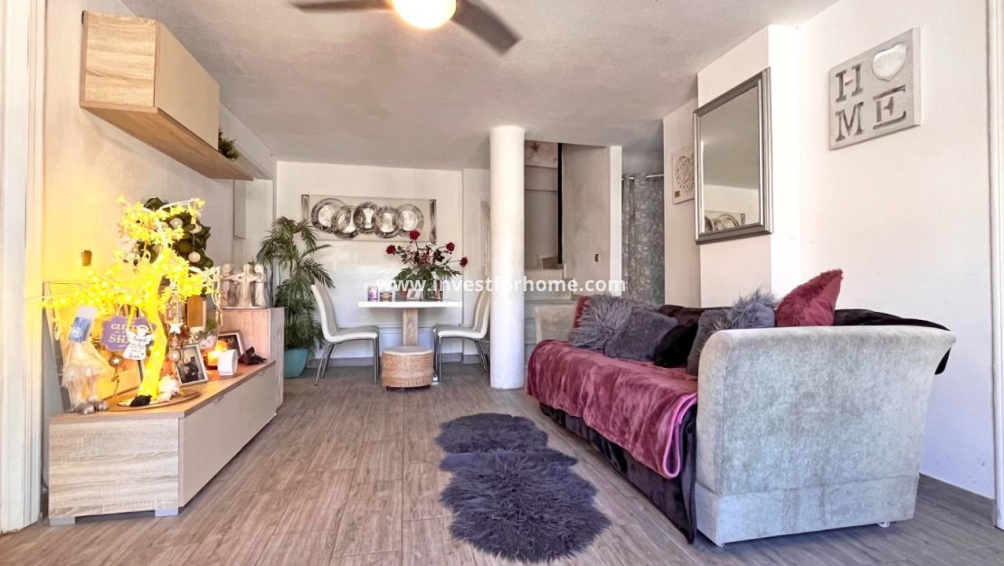 Verkoop - Villa - Orihuela Costa - Costa Blanca