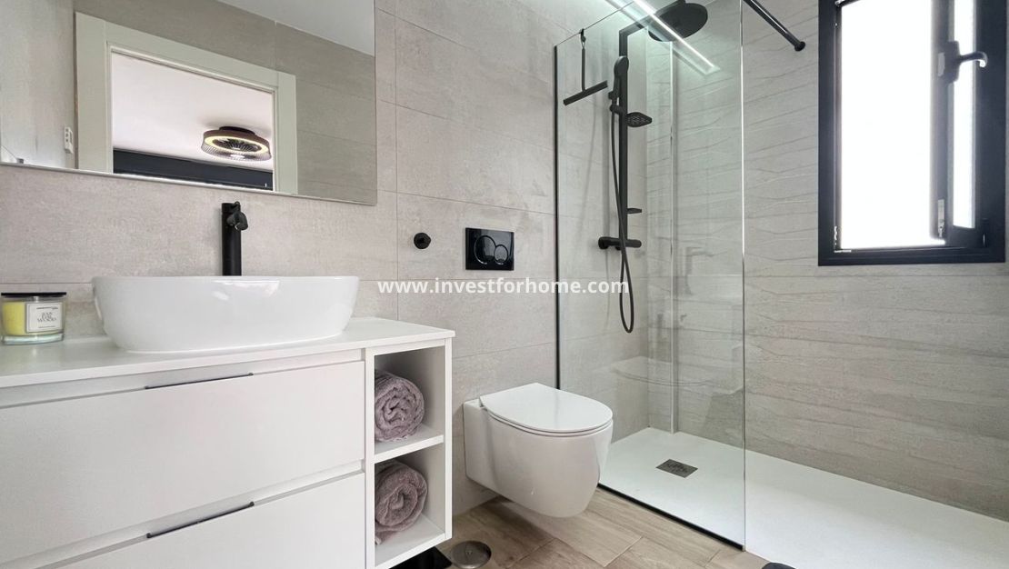 Verkoop - Villa - Orihuela Costa - Costa Blanca