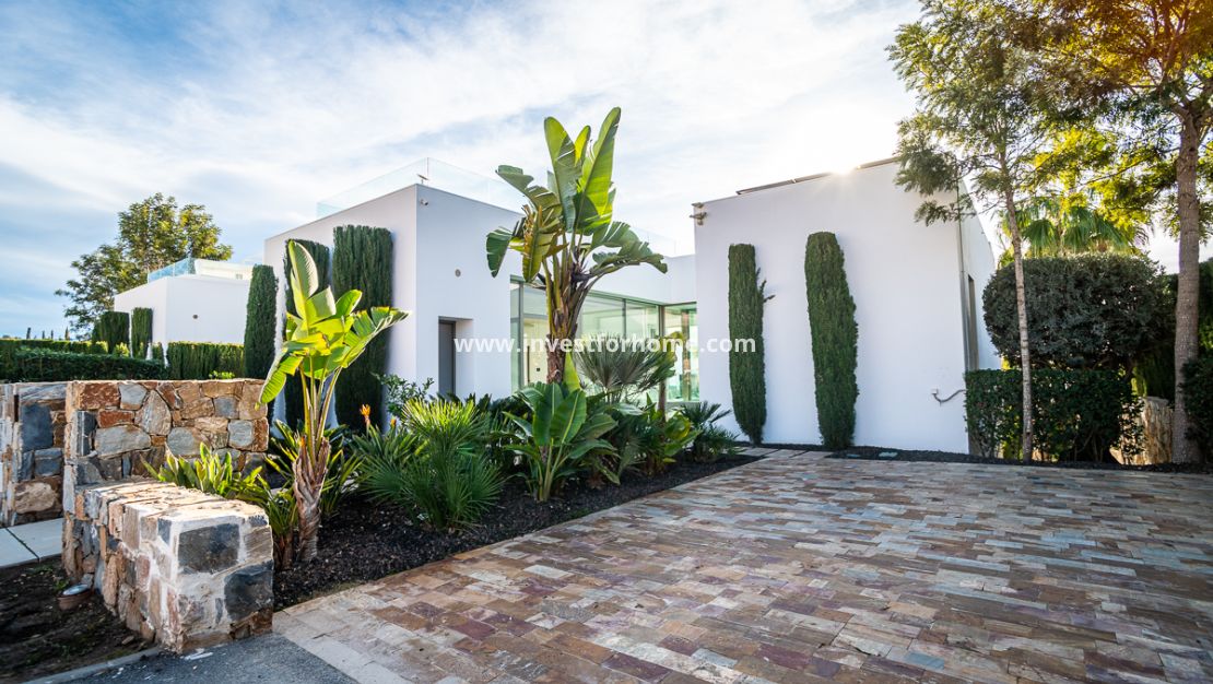 Verkoop - Villa - Orihuela Costa - Costa Blanca