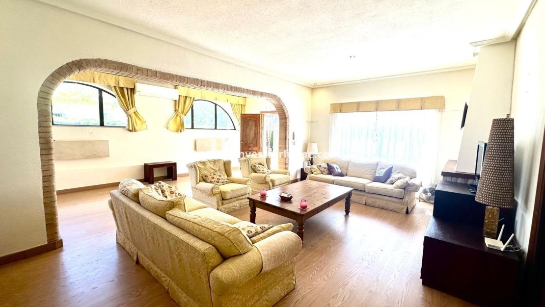 Verkoop - Villa - Orihuela Costa - Costa Blanca