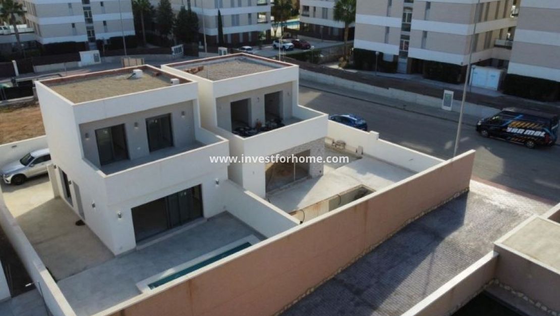 Verkoop - Villa - Orihuela Costa - Costa Blanca